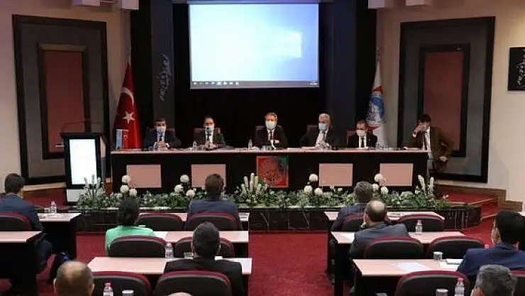 BAŞKAN PALANCIOĞLU, BİRİM MÜDÜRLERİYLE BİR YILI DEĞERLENDİRDİ