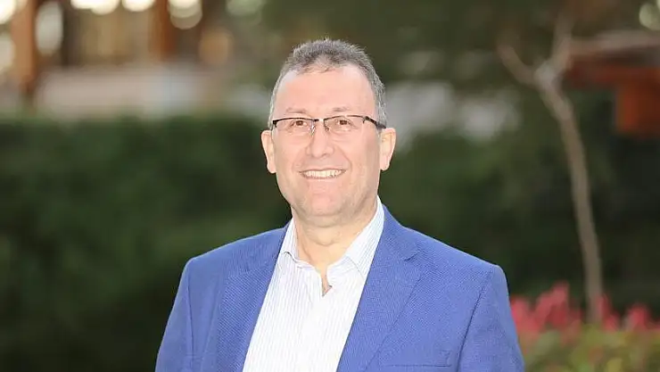 BAŞKAN ÜNAL: 'TÜRK MİLLETİ, HAİNLERİ BOZGUNA UĞRATTI'