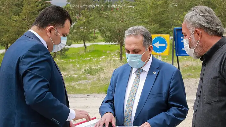 BAŞKAN YALÇIN: 'İĞNEYLE KUYU KAZARAK İLÇEMİZE YEŞİL ALAN KAZANDIRIYORUZ'