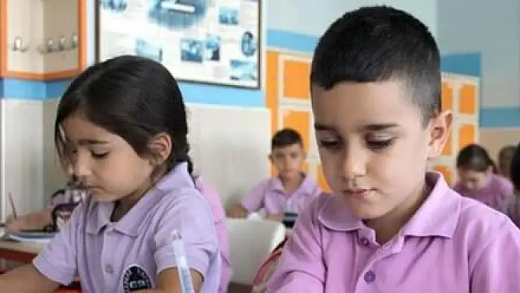 BİLİM KURULU ÜYESİ YÜZ YÜZE EĞİTİM İÇİN TARİH VERDİ