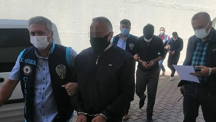 BİR KİŞİNİN ÖLDÜĞÜ AKRABA KAVGASINA KARIŞAN 7 KİŞİ ADLİYEYE SEVK EDİLDİ