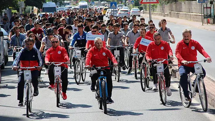 BÜYÜKKILIÇ: 'AMACIMIZ TRAFİĞİ SABOTE ETMEK DEĞİL, FARKINDALIK OLUŞTURMAK'