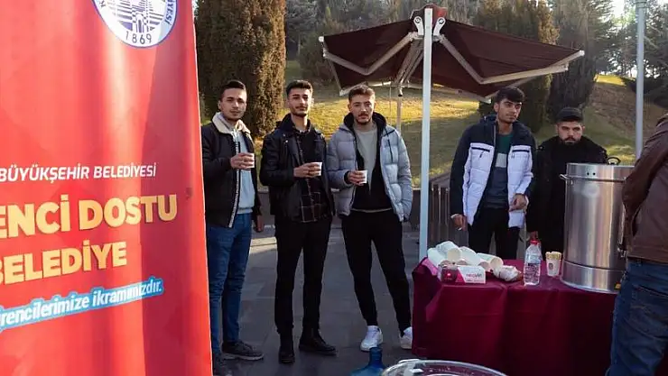 BÜYÜKKILIÇ'TAN TÜM ÜNİVERSİTE VE MERKEZ KÜTÜPHANELERDE SICAK ÇORBA HİZMETİ