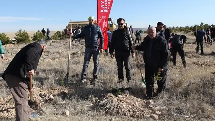 BÜYÜKŞEHİR ULAŞIM A.Ş.'DEN HATAY'A 700 FİDAN