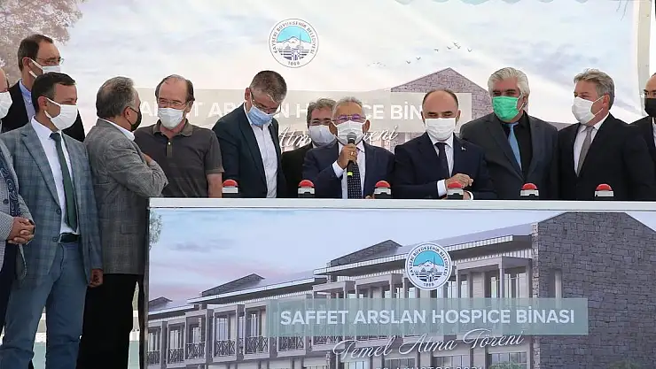 BÜYÜKŞEHİR'İN TÜRKİYE'YE ÖRNEK PROJESİ'NİN TEMELİ ATILDI