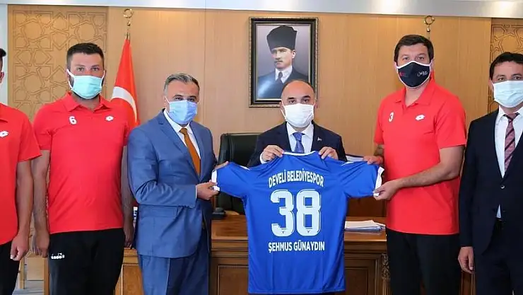 CABBAR VE DEVELİ BELEDİYESPOR KULÜBÜ'NDEN GÜNAYDIN'A ZİYARET