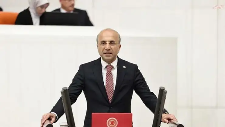 CHP'li Genç'ten Yusuf Tekin'e iki önemli soru önergesi