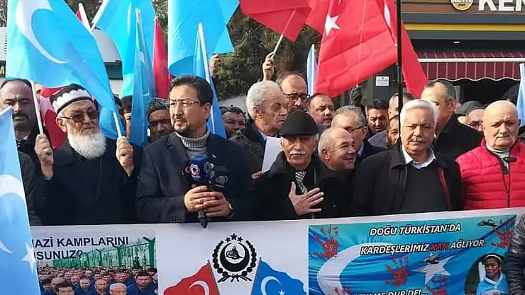 ÇOLAK: 'YENİLECEKSİN KIZIL ÇİN!'