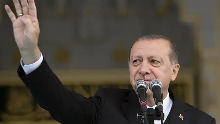 Cumhurbaşkanı Erdoğan'dan flaş mesajlar!
