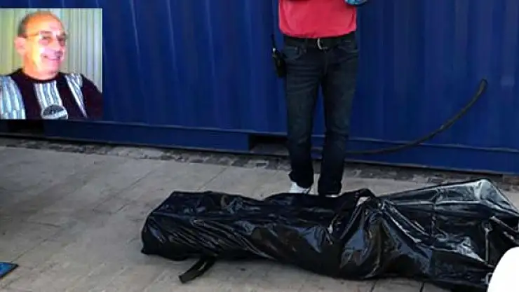 Denizden, boynunda kelepçeyle çıkartılan adamın kimliği belirlendi