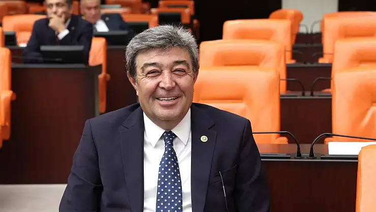 DURSUN ATAŞ RESMEN AK PARTİ'DE