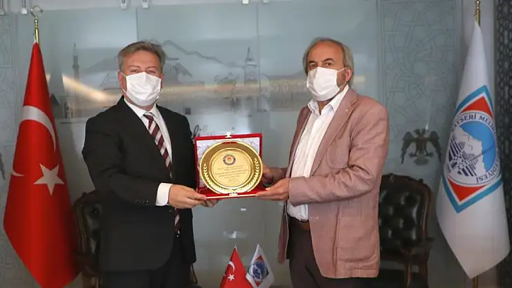 EĞİTİM-BİR-SEN'DEN MELİKGAZİ'YE EĞİTİME DESTEK TEŞEKKÜRÜ