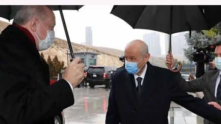 ERDOĞAN, BAHÇELİ'Yİ EVİNDE ZİYARET ETTİ