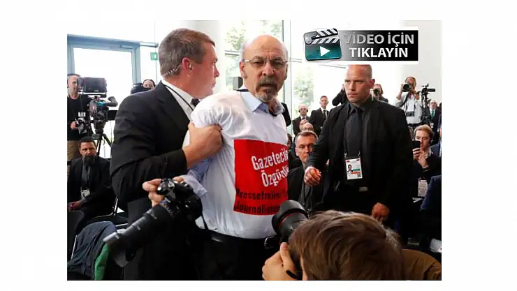 Erdoğan'ın Basın Toplantısında Gerginlik! Gazetecilerden Biri Yaka Paça Dışarı Atıldı