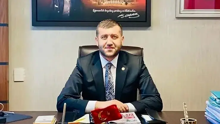 Ersoy'dan Fevzi Konaç'a tepki: Atatürk'e saldıran herkes Türk Milletinin düşmanıdır