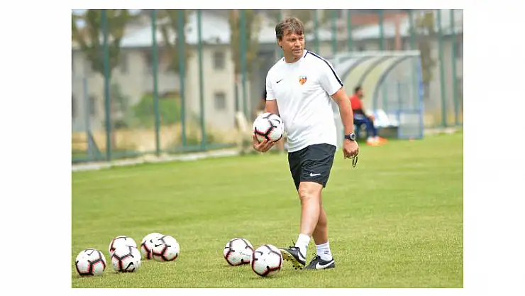 Ertuğrul Sağlam: 'Bu yıl Kayserispor'un sezonu olacak'