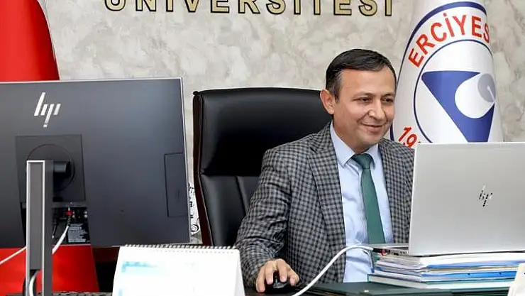 ERÜ REKTÖRÜ ÇALIŞ, ULUSLARARASI ÖĞRENCİLER İLE BİR ARAYA GELDİ