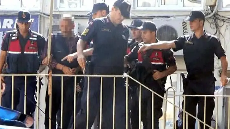 EVLAT EDİNDİĞİ ÇOCUĞUN ABLASINA CİNSEL TACİZ!