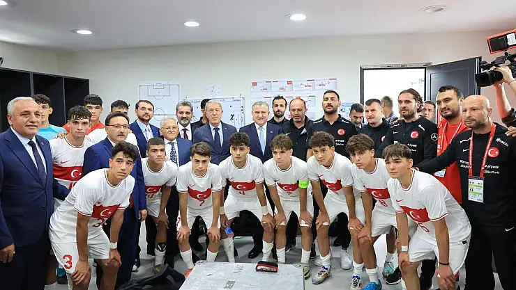 GENÇLİK VE SPOR BAKANI BAK, 'KAYSERİ SPORDA BİR MARKA'