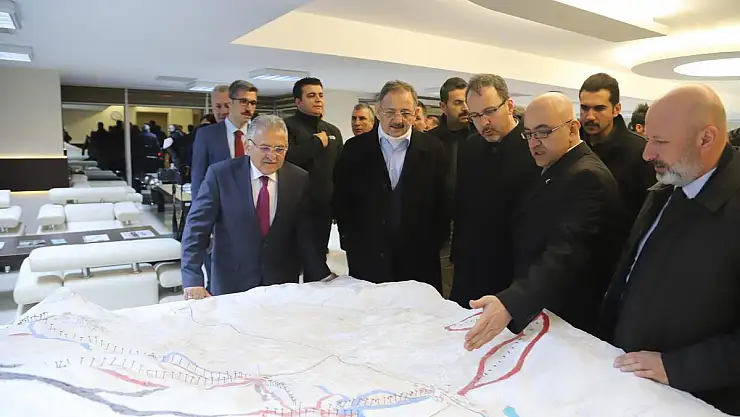 GENÇLİK VE SPOR BAKANI KASAPOĞLU KAYSERİ'DE