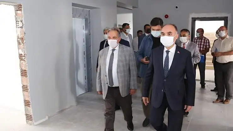 9 AY ÖNCE TEMELİ ATILAN İLKOKUL YENİ EĞİTİM ÖĞRETİM YILINA YETİŞECEK