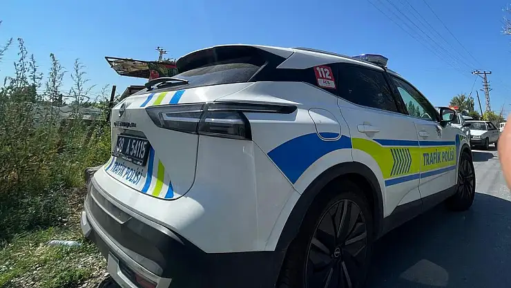 HAFİF TİCARİ ARACIN ÇARPTIĞI KÜÇÜK ÇOCUK KURTARILAMADI