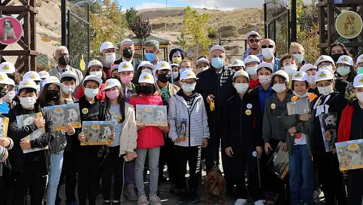 'HAYVAN BESLEMEK MERHAMET DUYGUNUZU GELİŞTİRİR'