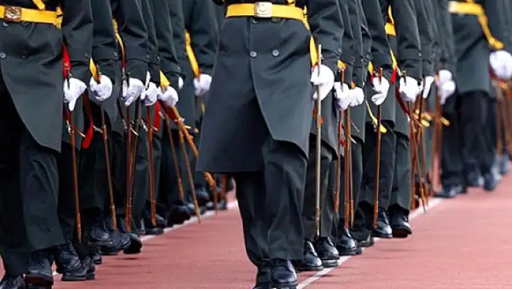 HULUSİ AKAR, TSK'DAN İHRAÇ EDİLEN FETÖ'CÜ SAYISINI AÇIKLADI