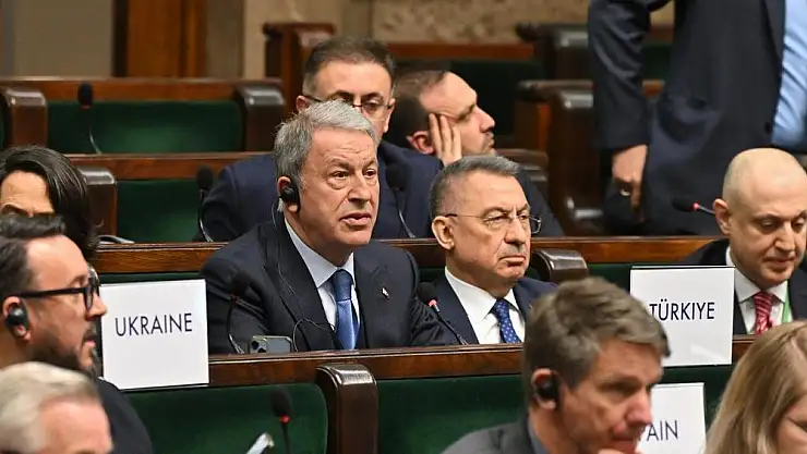HULUSİ AKAR'DAN SAVUNMA İHRACATI ÇAĞRISI: 'KISITLAMALAR KALDIRILSIN'