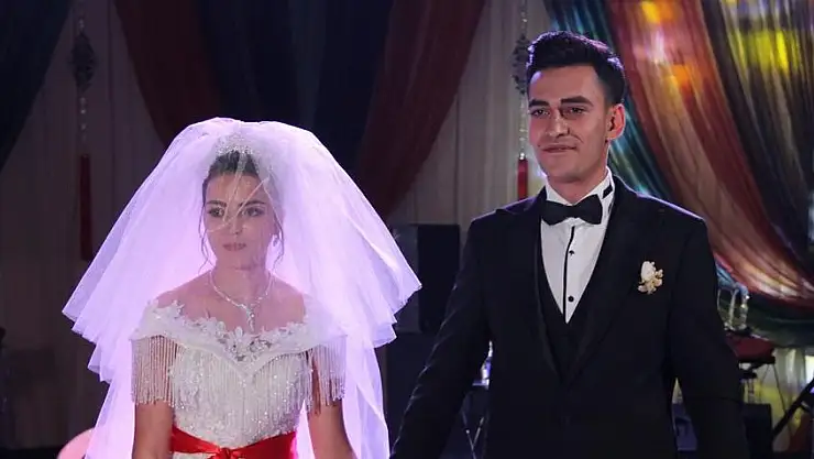 İÇER AİLESİNİN MUTLU GÜNÜ