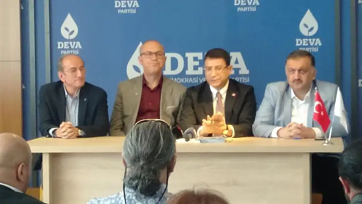 İDRİS ŞAHİN 'GÜÇLENDİRİLMİŞ PARLEMENTER SİSTEMİN SONUNA KADAR ARKASINDAYIZ'