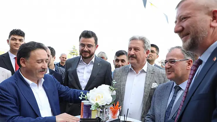 İZGİHOME MOBİLYA KAZIMKARABEKİR MAHALLESİNDE HİZMETE AÇILDI