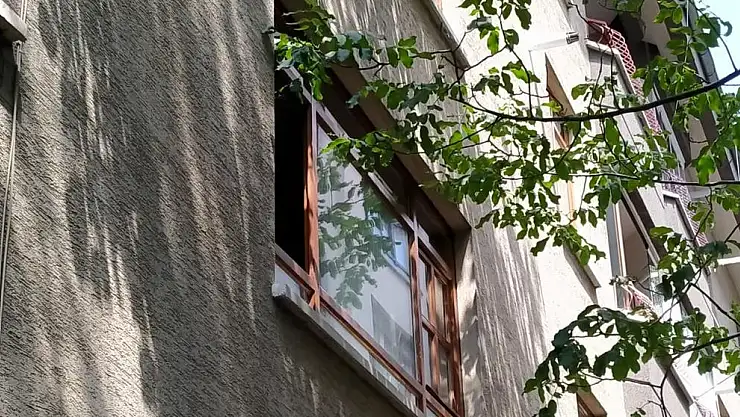 KANSER HASTASI EŞİNİ KRAVATLA BOĞDUKTAN SONRA İNTİHAR ETTİ