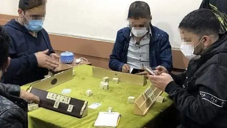 KARANTİNA KURALINA UYMAYAN VATANDAŞ KAHVEHANEDE YAKALANDI