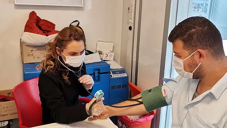 KAYSERİ AFAD GÖNÜLLÜLERİNDEN KAN BAĞIŞI KAMPANYASI