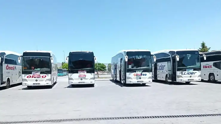 KAYSERİ ŞEHİR TERMİNALİ'NDE FİRMA SAHİPLERİ EYLEMDE