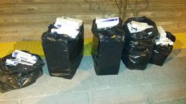 Kayseri'de 2 bin 600 paket gümrük kaçağı sigara ele geçirildi