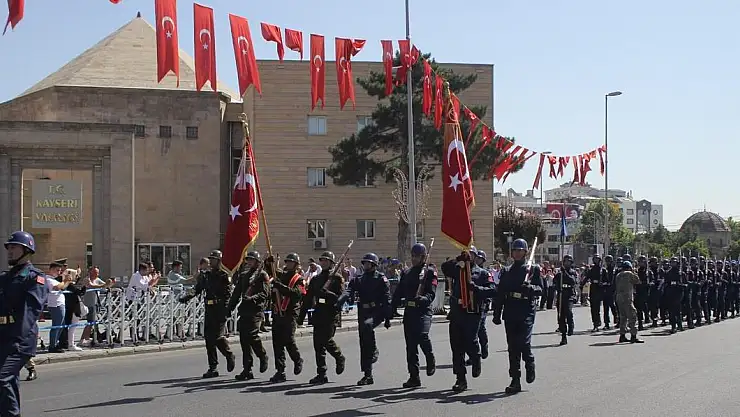 KAYSERİ'DE 30 AĞUSTOS ZAFER BAYRAMI COŞKUSU