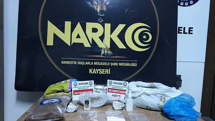 KAYSERİ'DE 795 GRAM SENTETİK UYUŞTURUCU ELE GEÇİRİLDİ