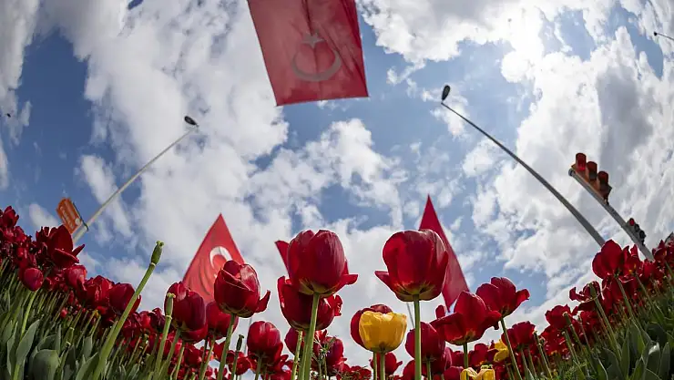 KAYSERİ'DE BAHAR, GÜZELLİKLERİYLE GELDİ