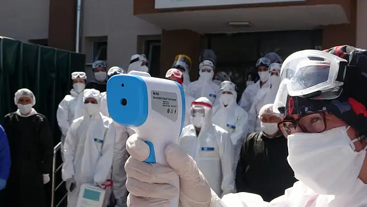 KAYSERİ'DE BİR KUAFÖRDE KORONA VİRÜS TESPİT EDİLDİ!