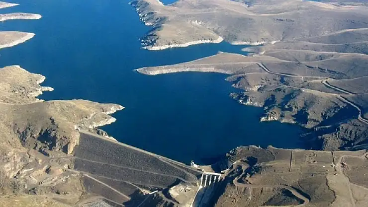 KAYSERİ'DE KURAKLIK ARTTI, YAMULA BARAJI'NDA SU SEVİYESİ İYİCE AZALDI