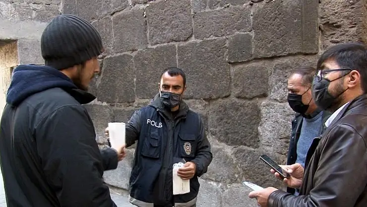 KAYSERİ'DE, MASKE VE SİGARA DENETİMİ YAPILDI