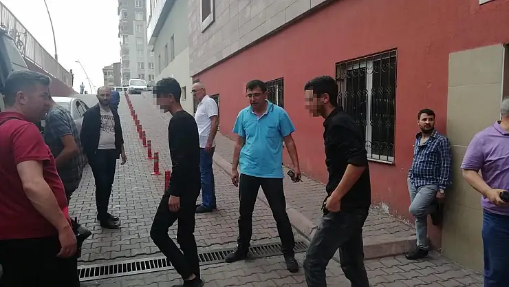 Kayseri'de yan bakma cinayeti