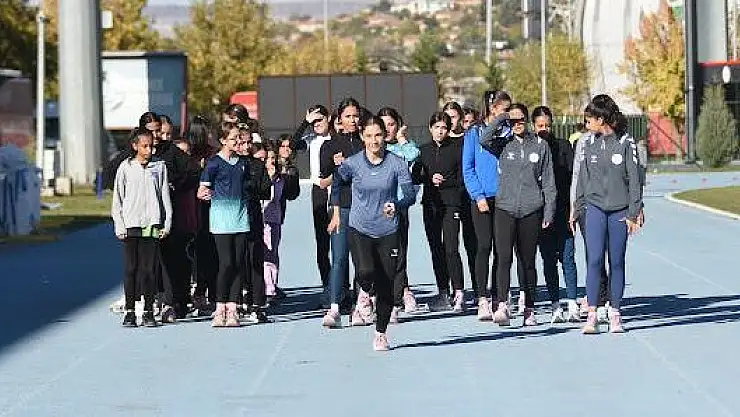 KAYSERİLİ KOŞUCULAR AVRUPA GENÇLER ŞAMPİYONASI'NA HAZIRLANIYOR