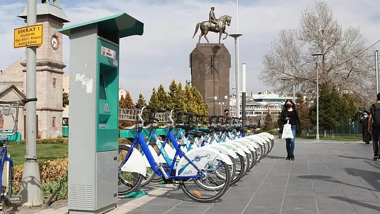 KAYSERİLİLER KAYBİS İLE DÜNYANIN ETRAFINI 72 KEZ DOLAŞTI