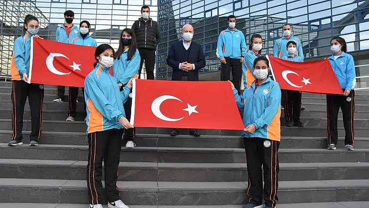 KAYSERİ'NİN GURURLARI, ETTU EUROTALENTS KAMPI'NDA