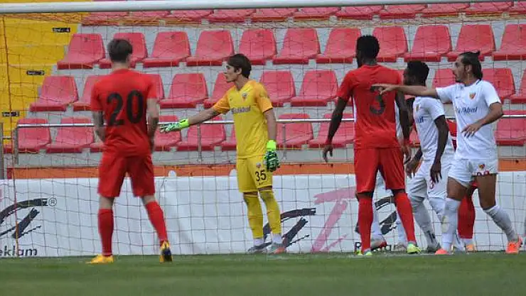 KAYSERİSPOR, GAZİANTEPSPOR FK İLE PROVA YAPTI