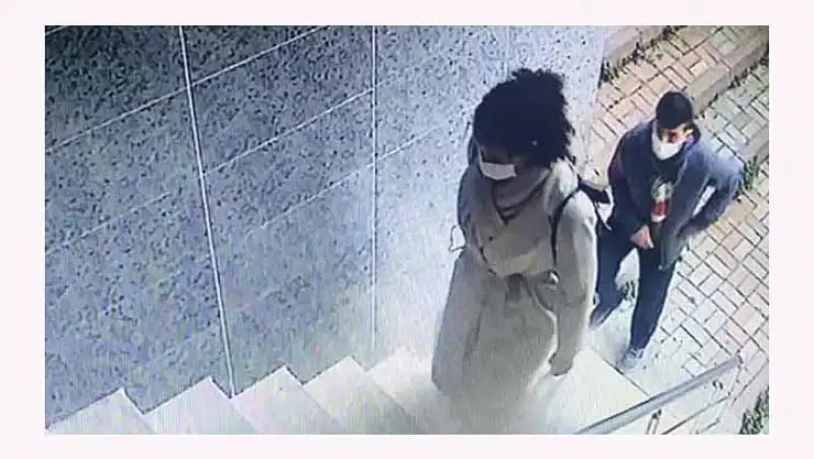 KENDİSİNİ TAKİP EDEN GENÇ, BİNA GİRİŞİNDE KADINA KABUSU YAŞATTI