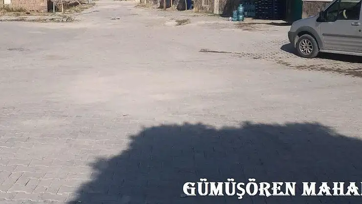 KIRSAL MAHALLELERDE PARKE SEFERBERLİĞİ DEVAM EDİYOR